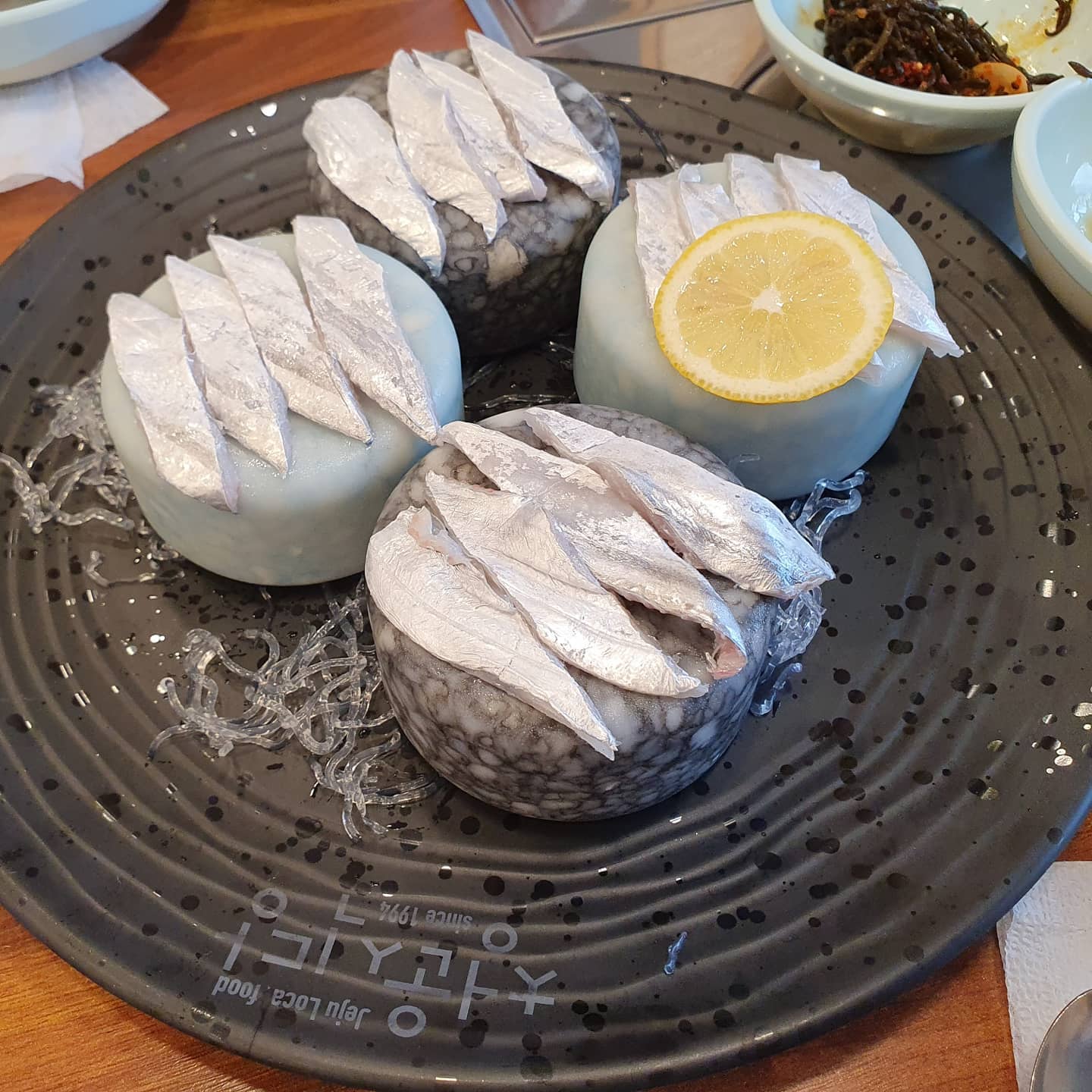 갈치회 + 갈치구이 + 갈치조림 최고의조합 ~~ #청운식당 #제주로컬푸드 #since1994 #제주맛집 #성산맛집 #성산일출봉