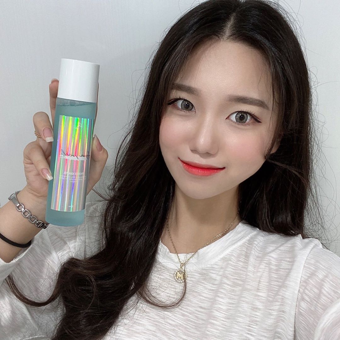 서유진 on Instagram: “💙 스피큘엑스 아투아필 토너 [밀대토너] 💙 강원도 고성의 73.54% 청정 해양심츠