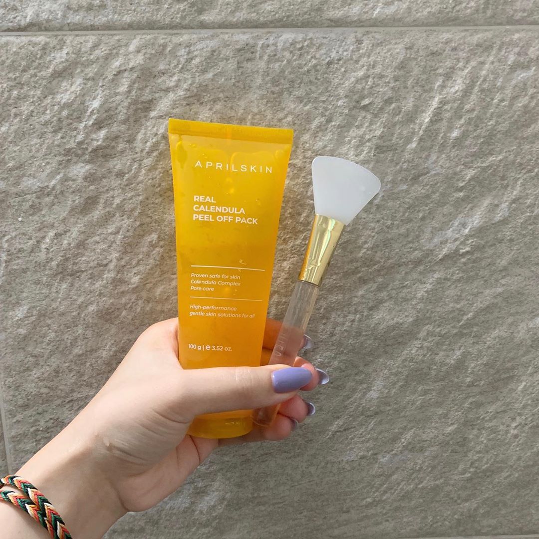 가현 (@_luvhyun_2) posted on Instagram: “#AD #에이프릴스킨#aprilskin#필오프팩#필오프팩추천#착붙팩#화장잘먹음#올리브영팩#팩추천#peeloffmask#peeloff#제품광고#@aprilskin_korea#올리브영추천#올리브