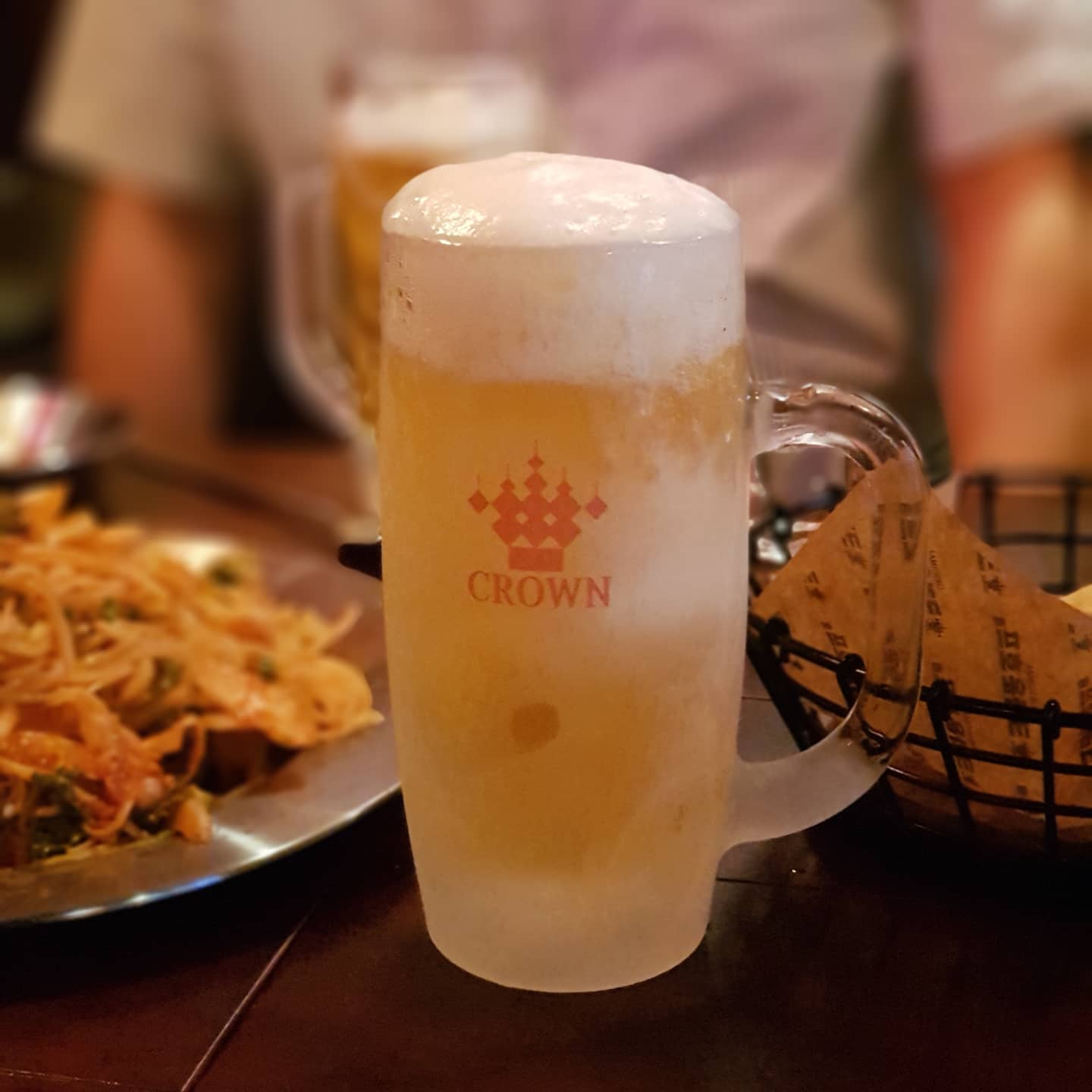 아침부터 맥주생각..
습도 너무 높다.. 장마 언제 끝나나..