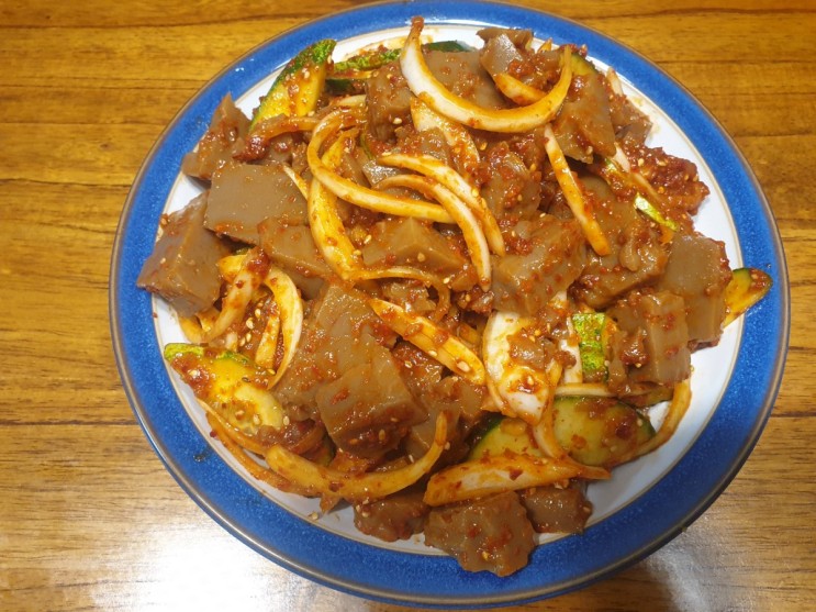 도토리묵 칼로리 국산 도토리묵으로 무침 해서 맛있게
