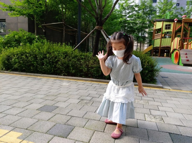 여름아동복 봉주르앙주 사랑스럽