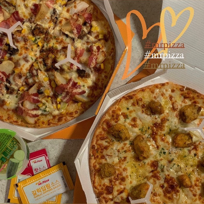 정빈 on Instagram: “#협찬 미스터 피자 🍕 미스터 피자에서 30주년 기념으로 신제품이 나왔어요 (짜