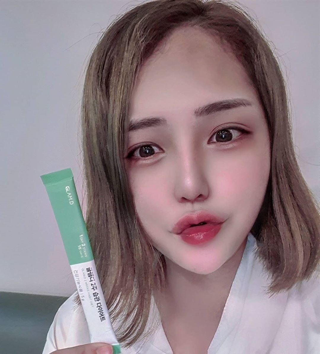 Mont🥰BLanc on Instagram: “#제품협찬광고 . 코로나로 인해 확찐자가 되었다... 다이어트 해야지 해야지 생각만 하고 있었는데 글램디에서 좋은 기회를 줘 2주긴 다이어트 시작이다!!!😬😬 . 글