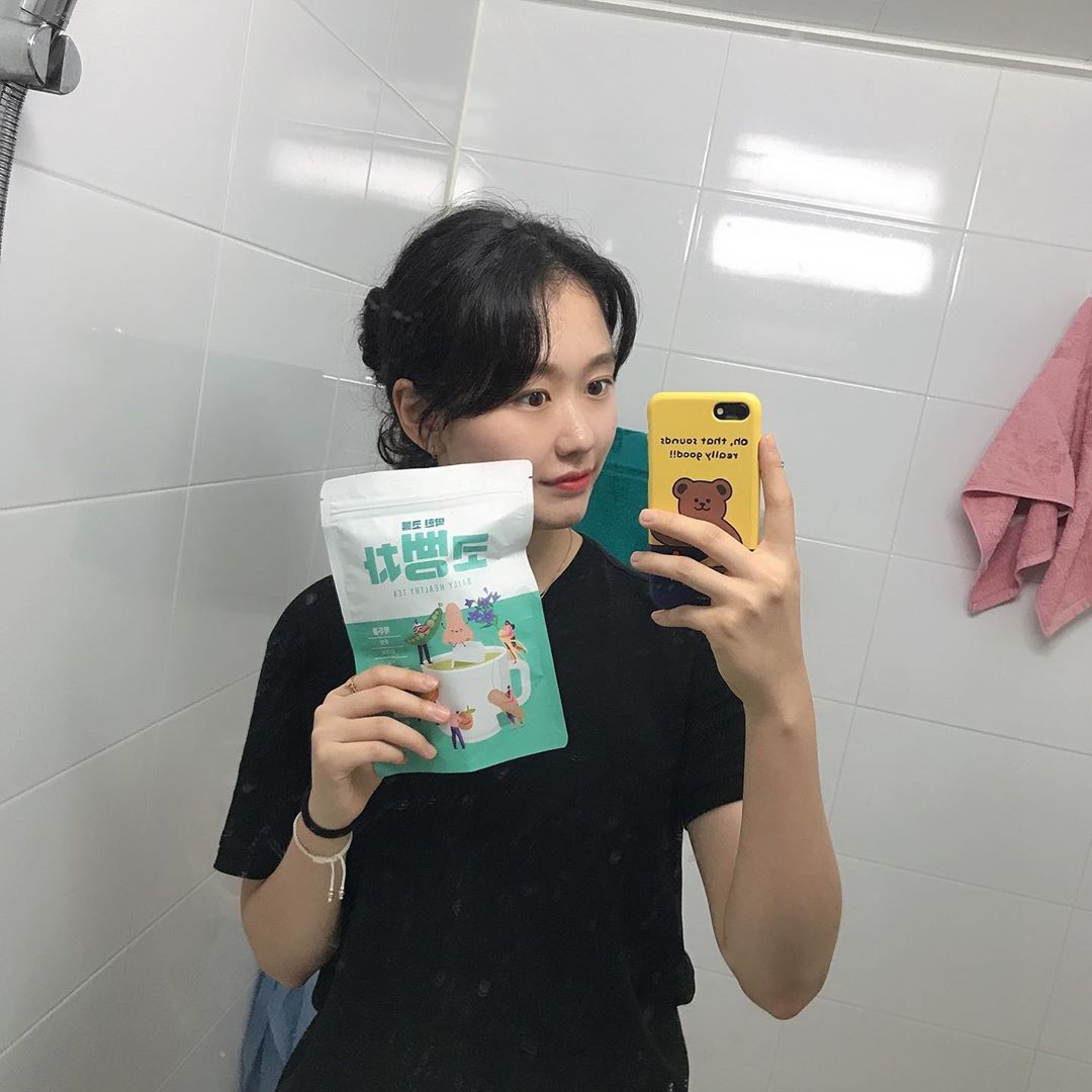 박지은🇰🇷(22)’s Instagram profile post: “(뻥차에서 협찬받아 작성하였습니다) 운동하고 숨차면 모