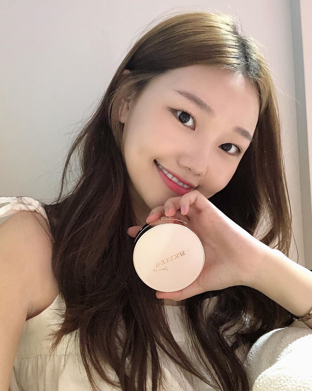 𝕚'𝕞 𝕞𝕚𝕞𝕚 ¨̮ on Instagram: “#제품협찬 겉광속촉 좋아하는사람 다 모여요~ 전 무거운 베이스느