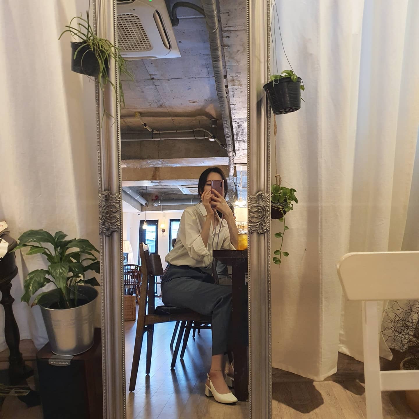 🌿긴 연휴🌿
평범한 일상의 소중함과 무료한 하루의 반복 #일상스타그램 #데일리룩코디