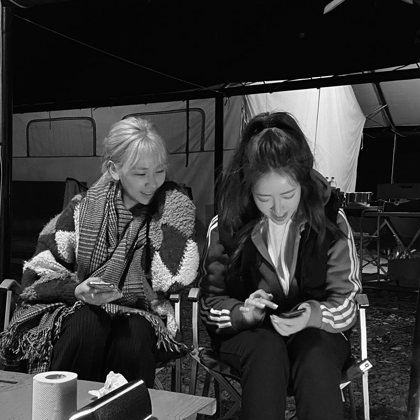 여멜 부산으로 가기 전에 셋이서 글램핑🏕
25만원 장보고 결국 감바스 먹기 실패
추워도 너무 추워🥶
#강원도 #홍천 #글램핑 #가온휴양빌리지 #겨울캠핑 #겨울글램핑 #존춥 #롱패입을걸 #괜히여멜말듣고 #후회 #ㅋㅋㅋㅋㅋㅋ #여기너무추워 #바람송송 #불멍 #중독