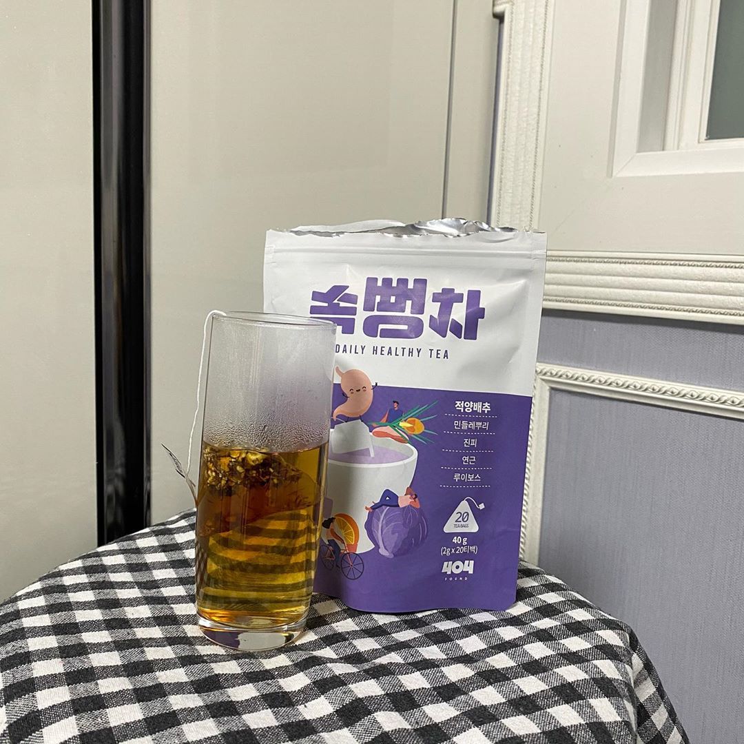 지수(jisoo) 🇰🇷 on Instagram: “#유료광고#광고 패키지가 완전 귀여웠던 속뻥차 마셔봤어요:-) 속뻥차는 소화와 위장에 좋은 재료로 만들어서 위장을 편하게 하고 속을 다스려준대요. 저