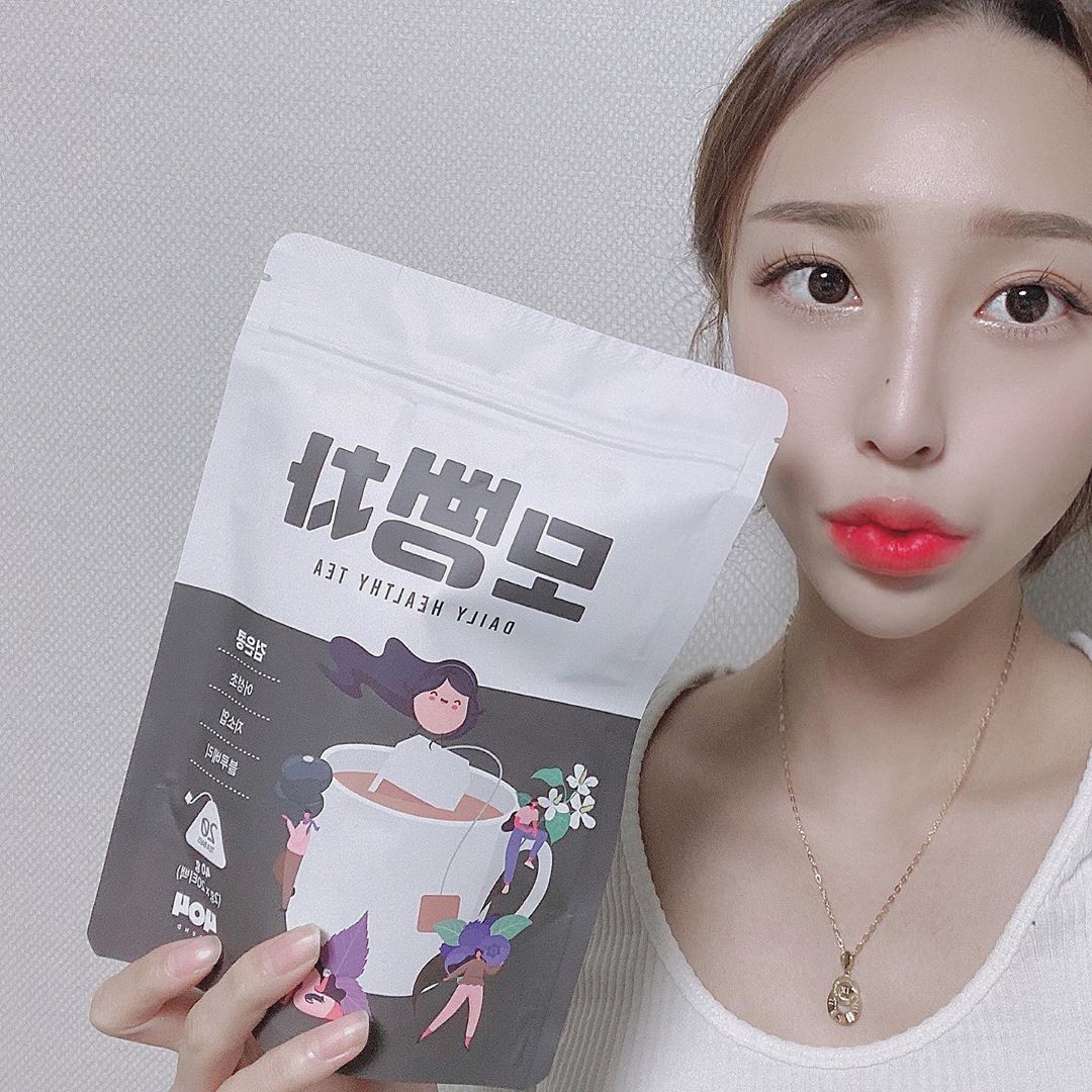 @h.__.eunj_ on Instagram: “#협찬 모뻥차 탈모예방에 좋은 검은콩과 어성초, 자소엽, 블루베리 원료
