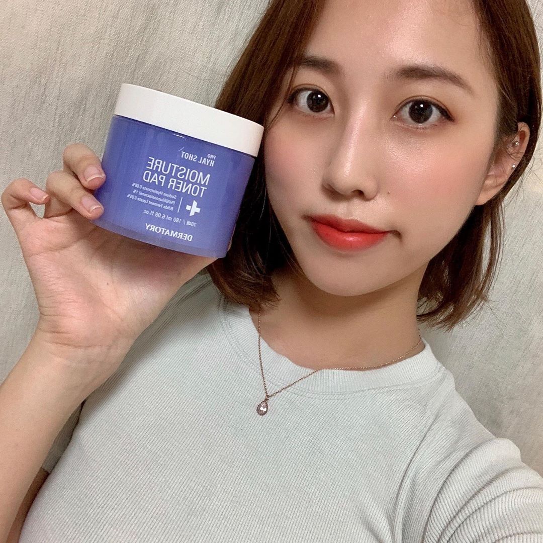 김예은 on Instagram: “* ੈ✩‧₊더마토리 프로 히알샷 물광토너패드* ੈ✩‧₊ - 덥고 습한 날씨에 마스ᄏ