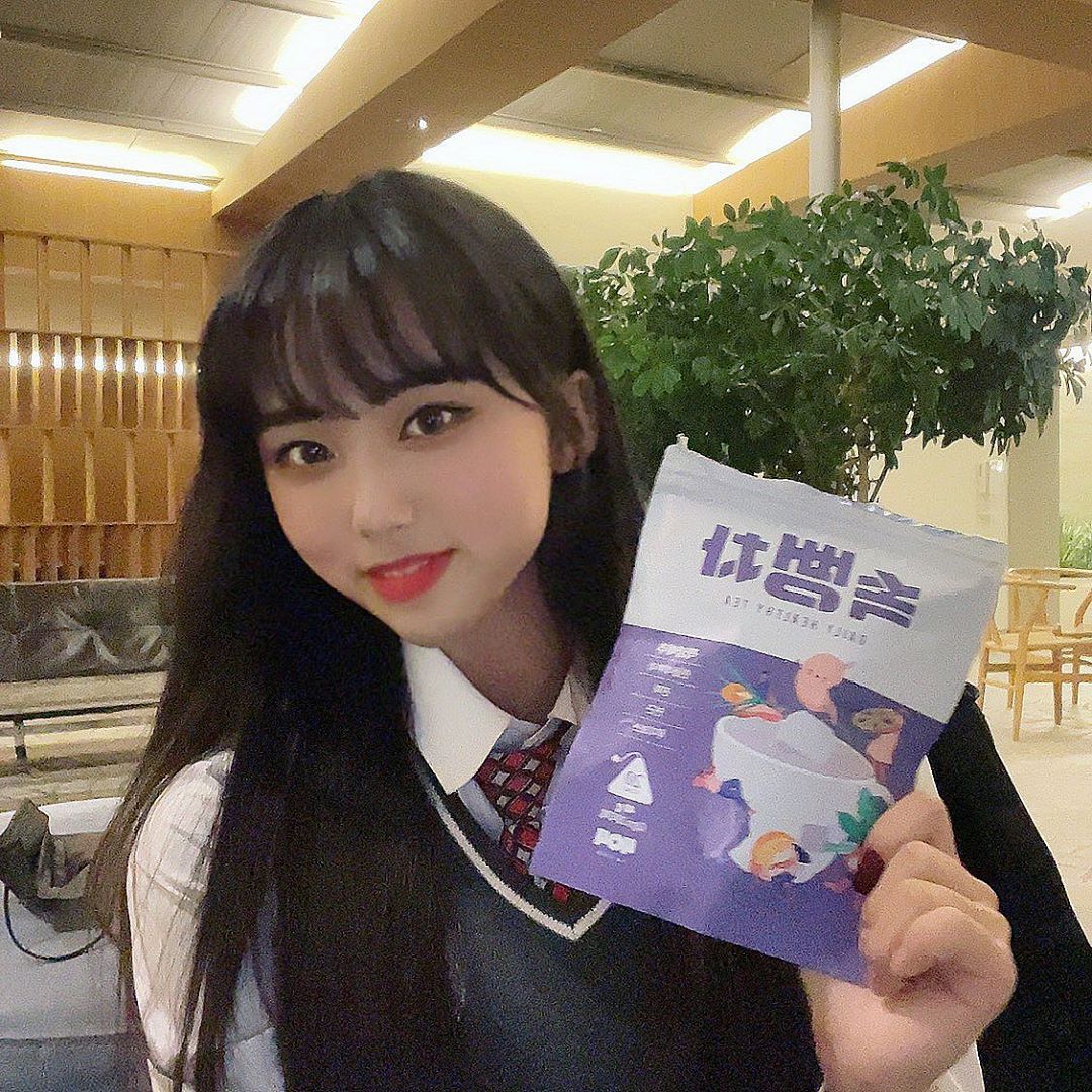 𝕛u⃣𝖊ʉ𝓷 on Instagram: “소화불량에 좋은 천연원물 5가지가 들어가 있고 양배추향과 루리보스의 향이 어우러져서 구수하고 물 대신 마시기 좋았어요🙂 #위에좋은차#위장에좋은차#위염