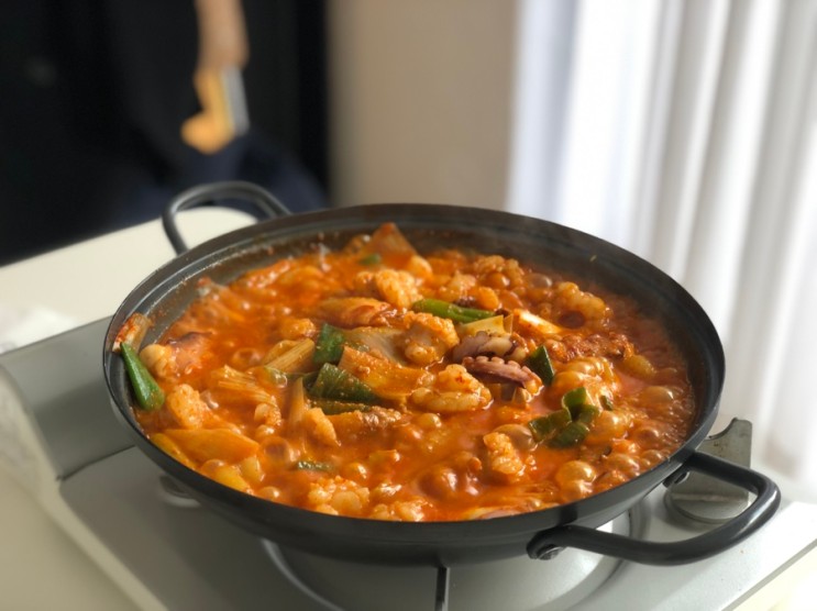 [일상] 연남동맛집/낙곱새 /곱하다/낙곱차새/곱도리탕/연남동낙곱새/낙곱새맛집 / 홍대맛집