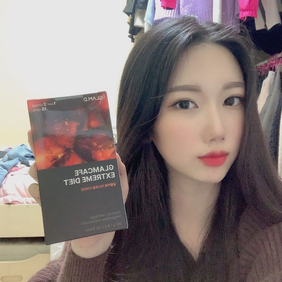 @miran_iiiii on Instagram: “[글램카페 익스트림 다이어트] - 탄수화물이 지방으로 합성되는 것을 억제하여 체지방 감소를 도와주는 기능성 원료 수용성…”