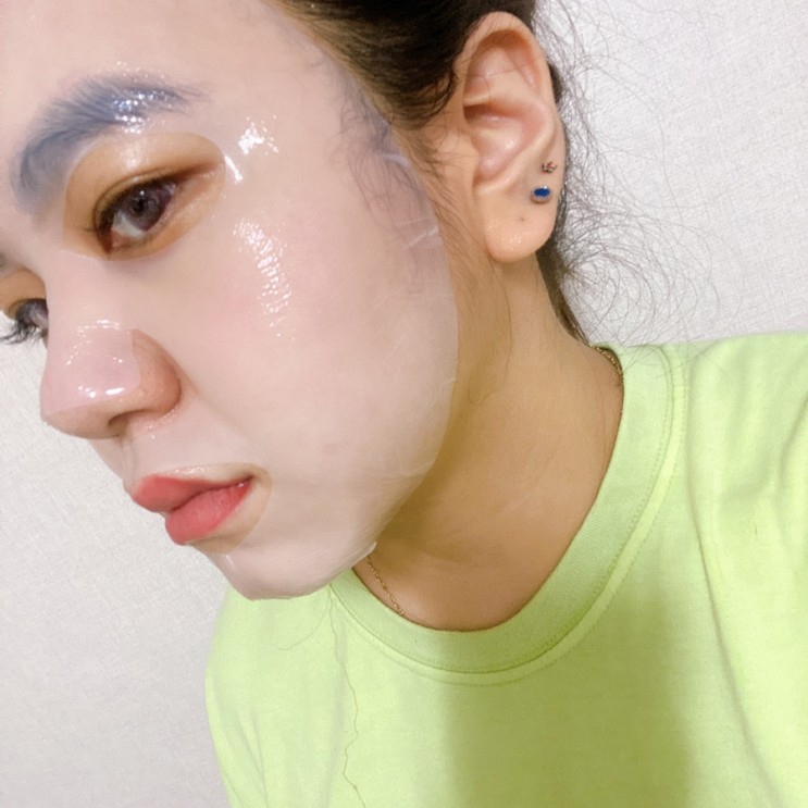 트렌드레코드에서 써니가 사용한 마누카 허니 마스크팩 저도 싸용하고 있어요!