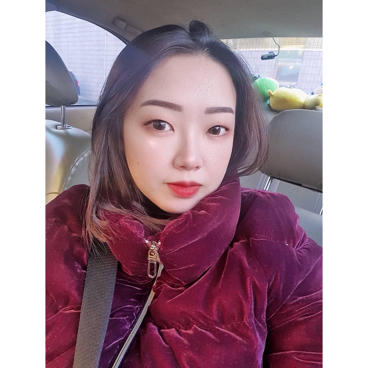 #첫줄 

아니.......오랜만에
업데이트를 인삼 이벤트로 했더니....

친한동생이 오랜만에 전화와서 하는말이ㅋㅋㅋㅋㅋ
누나 인삼장사혀?ㅋㅋㅋㅋㅋㅋㅋㅋㅋㅋ
아.....아니야........이새키야😭😭😭😭

코로나끝나고 보자.....ㅡㅡ

#단발병 #최양락컷 #망햇네 #망햇어 #코로나 #덕분에 #정신줄가출 #오랜만에 #셀카 #민망해 #어색하지만_괜찮아 #아니안괜찮아😭