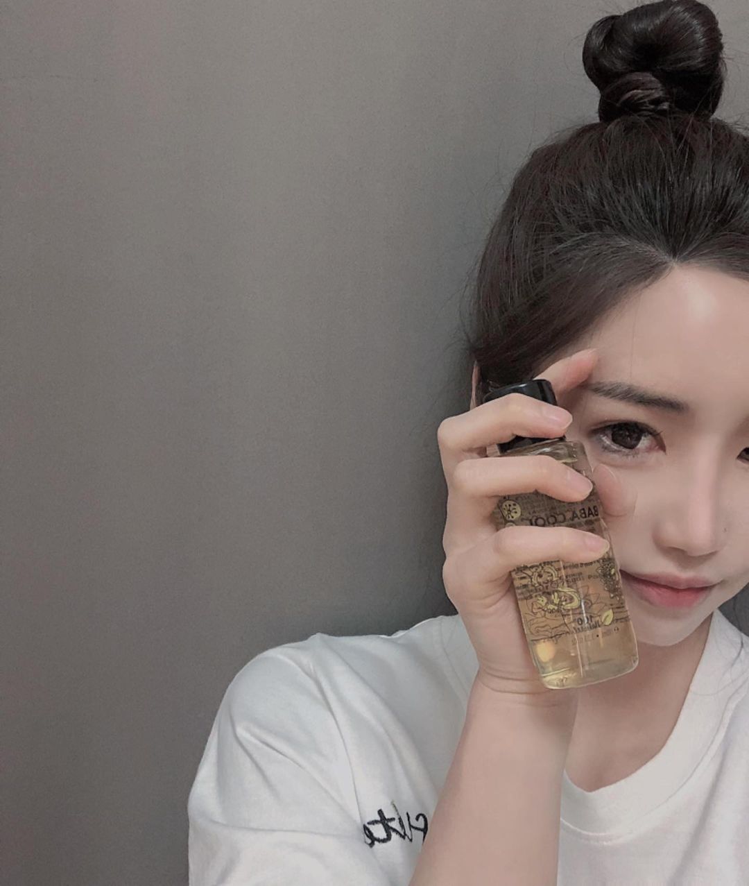  “잠잘오는 포근한 향🌱 #협찬 - 천연식물로 만들어진 에센셜 오일 덕분에 잘때도 안심하고 사용해요💛 잘때 좋은 향…”