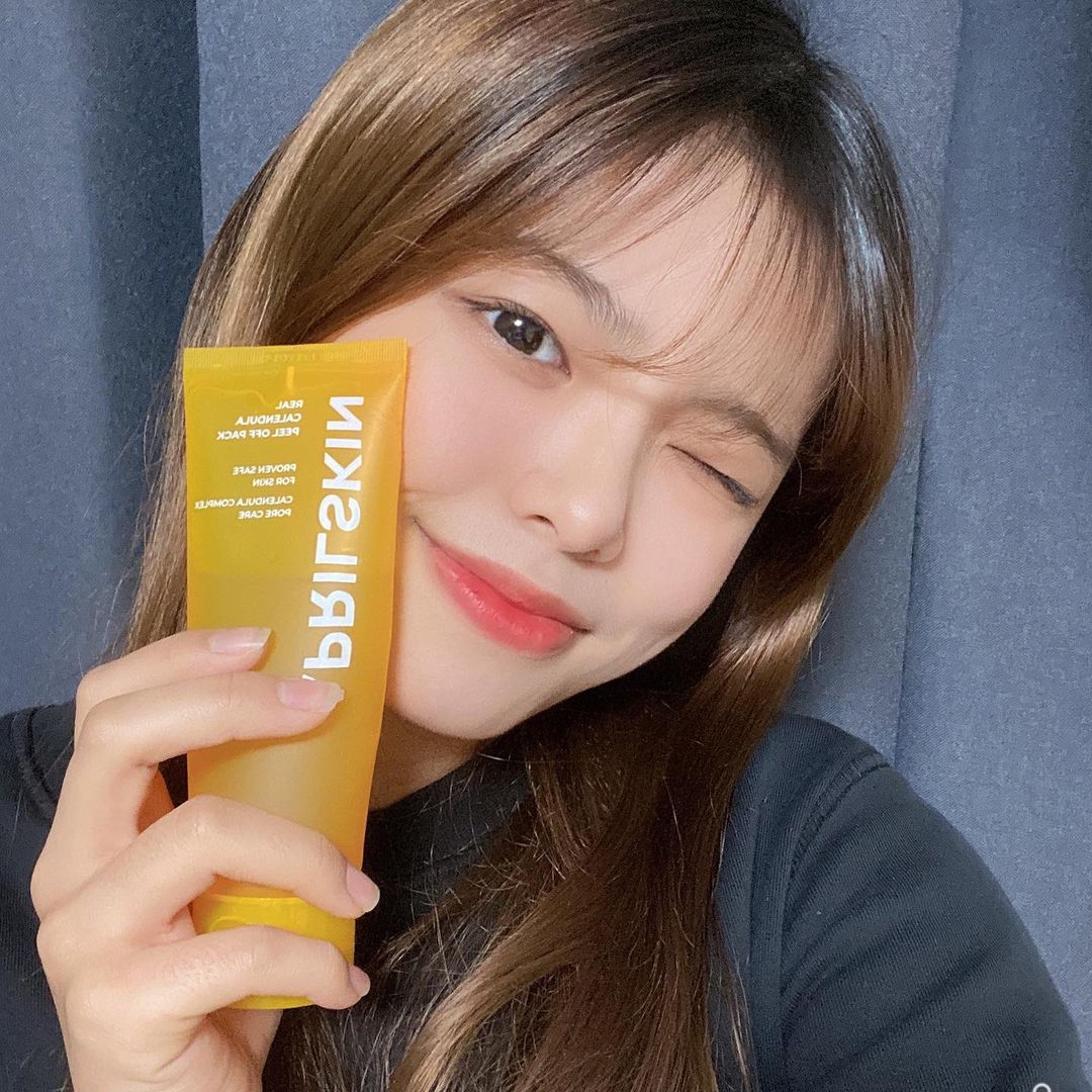  “#광고#협찬 💛카렌둘라 필오프팩💛 - 카렌둘라 필 오프 팩은 모공 사이사이에 착붙해 각질/피지를 케어해주고, 하고 난 뒤에 화장을 착붙하게 해주는 착붙팩입니다. - 1회 사용으로 피부결이 개선돼 화장이 잘 먹는 매끈 피부를 얻을 수 있습니다. -…”