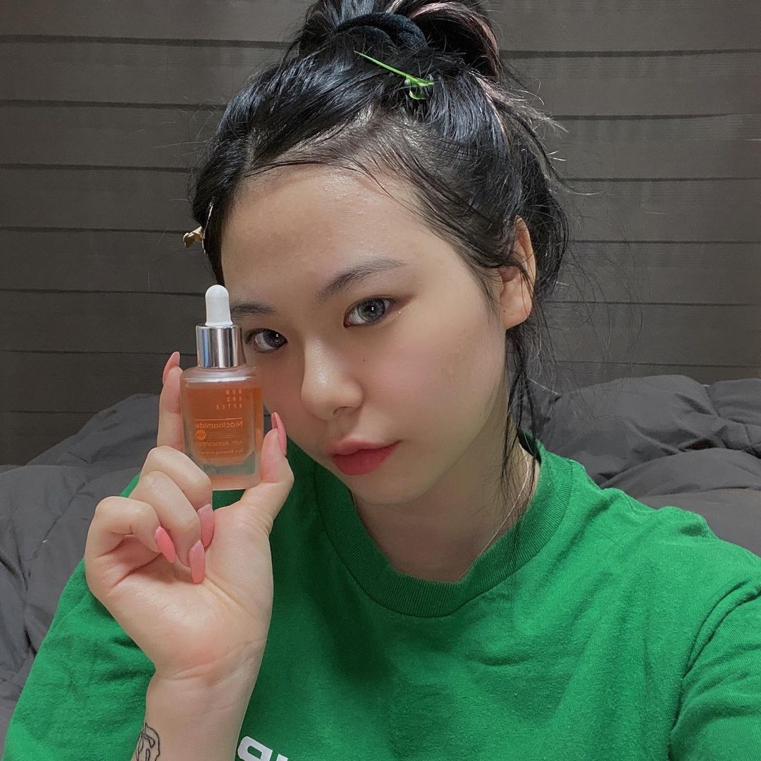  “나 이거 매일 써 얼굴이 쫀쫀해져ㅜ - 이 게시물은 협찬 받아 작성한 게시물입니다. - #나우앤애프터 #집중앰플 #항산화 #항산화앰플 #아스타잔틴 #나이아신아마이드10% #뷰스타 #미백관리 #NOWANDAFTER #KBEAUTY #협찬 #일상…”