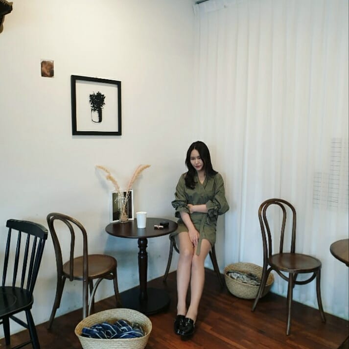 여유로웠던 그 시절...
애그베네딕트 아침 브런치, 각종 예쁜 디저트, 분위기있고 예쁜 카페
.
.
#코로나꺼져👊 #디저트 #브런치 #애그베네딕트 #예쁜카페 #분위기좋은카페 #예쁜디저트 #눈으로먹고입으로먹고 #그리운일상 #그리운시절😭 #추억