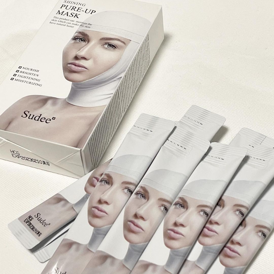  “#협찬 성형외과에서 개발한 슬리핑팩✨ 비타민C가 함유되어 있어서 미백기능 최고인거 같아요👍👍 스틱형태로 되어있어서 휴대도 편하고 사용하기도 편해서 좋아요🤍 #Sudee# #수다이# #제품명(각 제품마다 상이)# #IDEA성형외과개발#…”