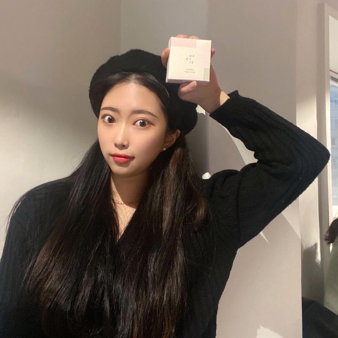  “🌱소로시 스킨케어🌱 ⠀ ☁️소로시 비누 ⠀ 숨쉬는 피부를 위한 시작 부터 다른 클렌징 ⠀ #광고 #소로시 #soroci #정화비누 #협찬#천연비누 #코코넛비누 #저자극비누 ⠀ 🌙소로시 리커버 라이트 슬리핑 마스크 ⠀ 소중한 숙면시간을 더…”
