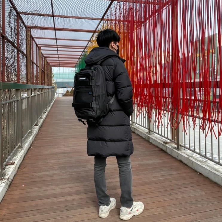 수납공간이 많은 직장인 백팩 추천 [몬스터리퍼블릭 무브먼트 백팩]