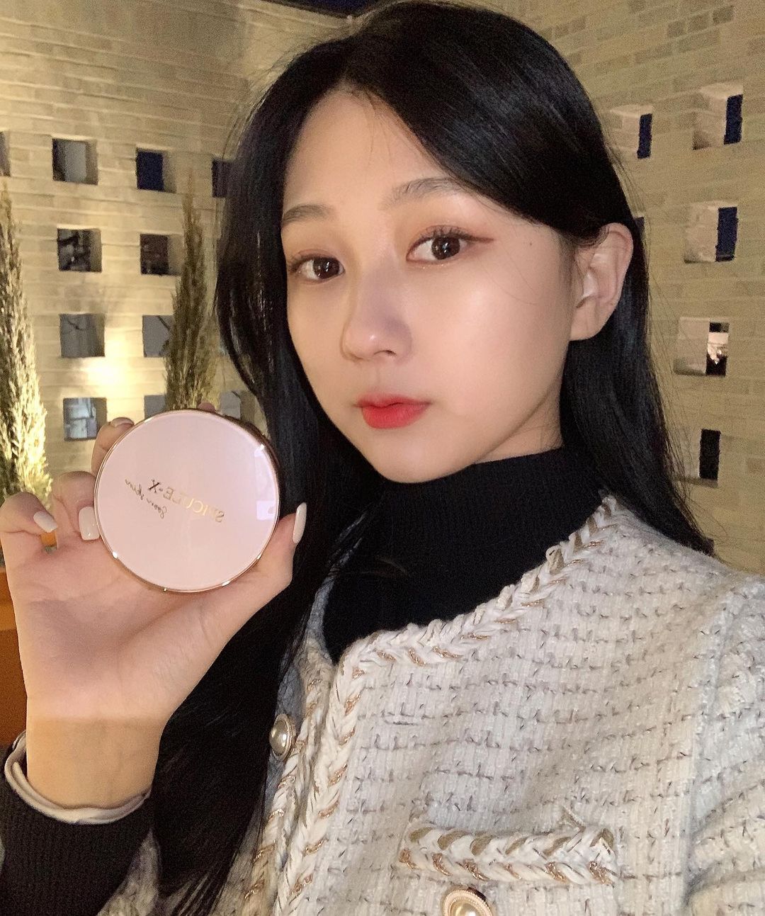  “저자극 테스트 완료된 순한 팩트로 건조하지 않고 촉촉해서 요즘 자주 사용하는 팩트♥️ #스피큘엑스#순살팩트#순살쿠션#쿠션파데추천#물광쿠션#커버력좋은쿠션#광채쿠션#촉촉한쿠션#쿠션추천#쿠션커버#쿠션파운데이션#쿠션파데#쿠션팩트추천#협찬”