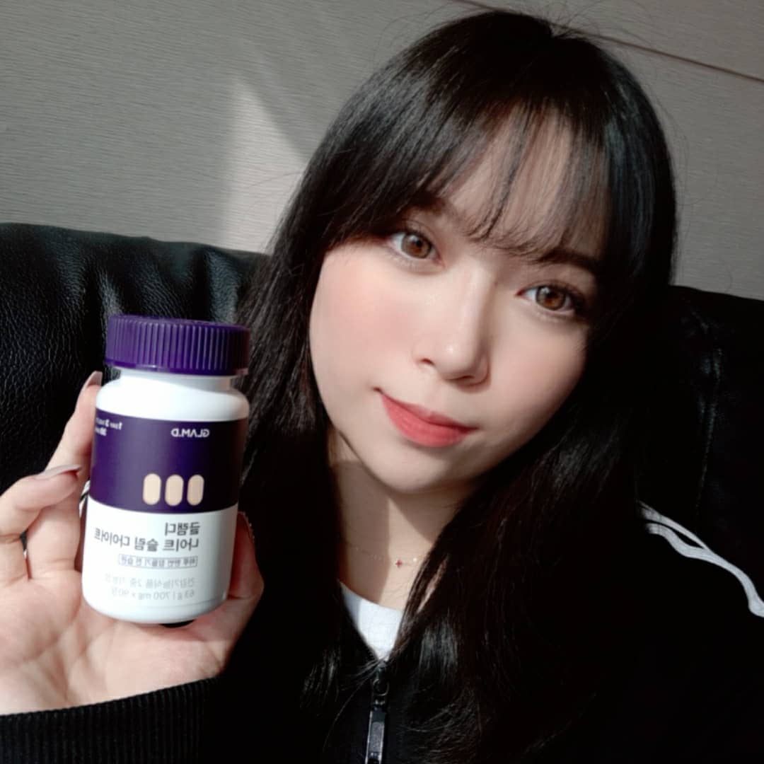  “#협찬 자면서 살이 빠진다니🙊 다이어트가 이렇게 쉬워도 되나요 [글램디 나이트 슬림 다이어트] 가르시니아 캄보지아 성분이 탄수화물이 지방으로 합성되는 것을 억제시켜 체지방 감소에 도움이 되니 힘들게 저녁 굶을 필요 No No! 게다가 L-테아닌이…”