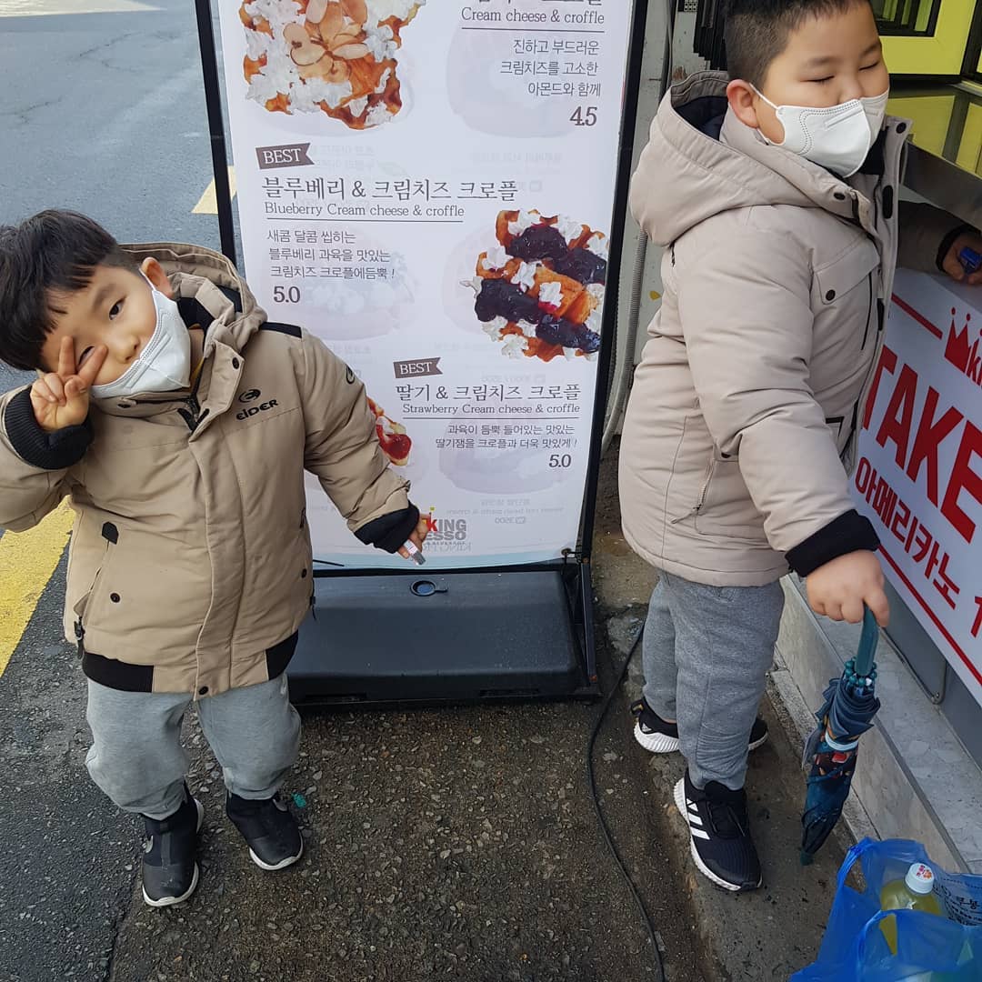인스타 시작
 운동도 시작 
과동시 와플과 ㅎ