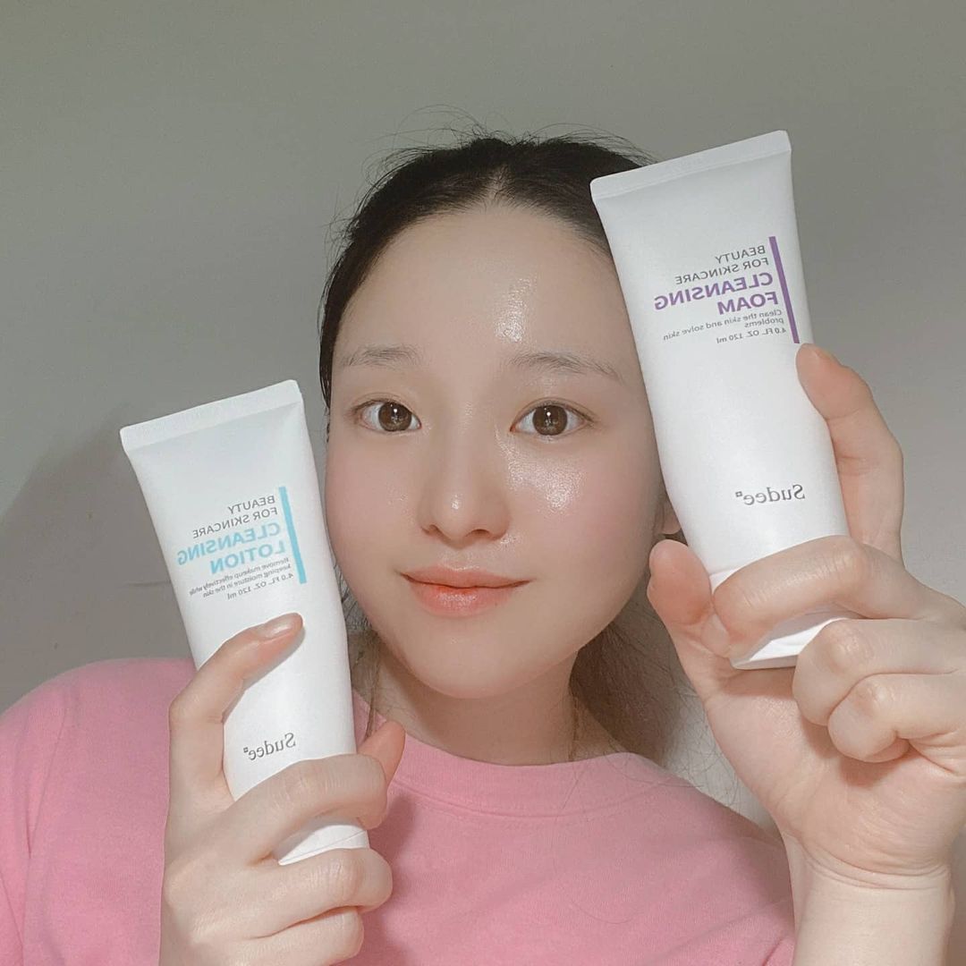  “#협찬. 수다이 퍼펙트 클렌징 좋은 피부의 기본은 클렌징에 있죠 하루종일 건조함과 미세먼지에 지친 우리딸 얼굴 말끔히 세안해줘야죠 #Sudee 제품들은 언제나 사용해보면옳아요 #수다이 퍼펙트 클렌징은요 로션과 폼으로…”