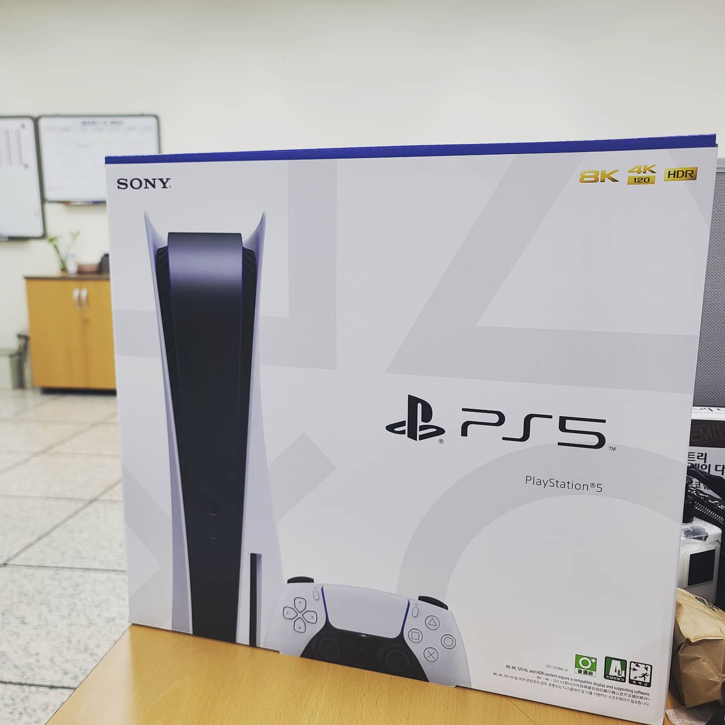 너무 자랑하고싶은데 주변에선 관심도 없다...