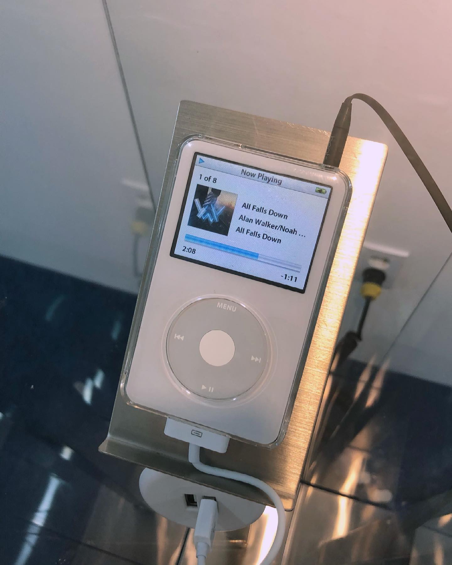 🎧