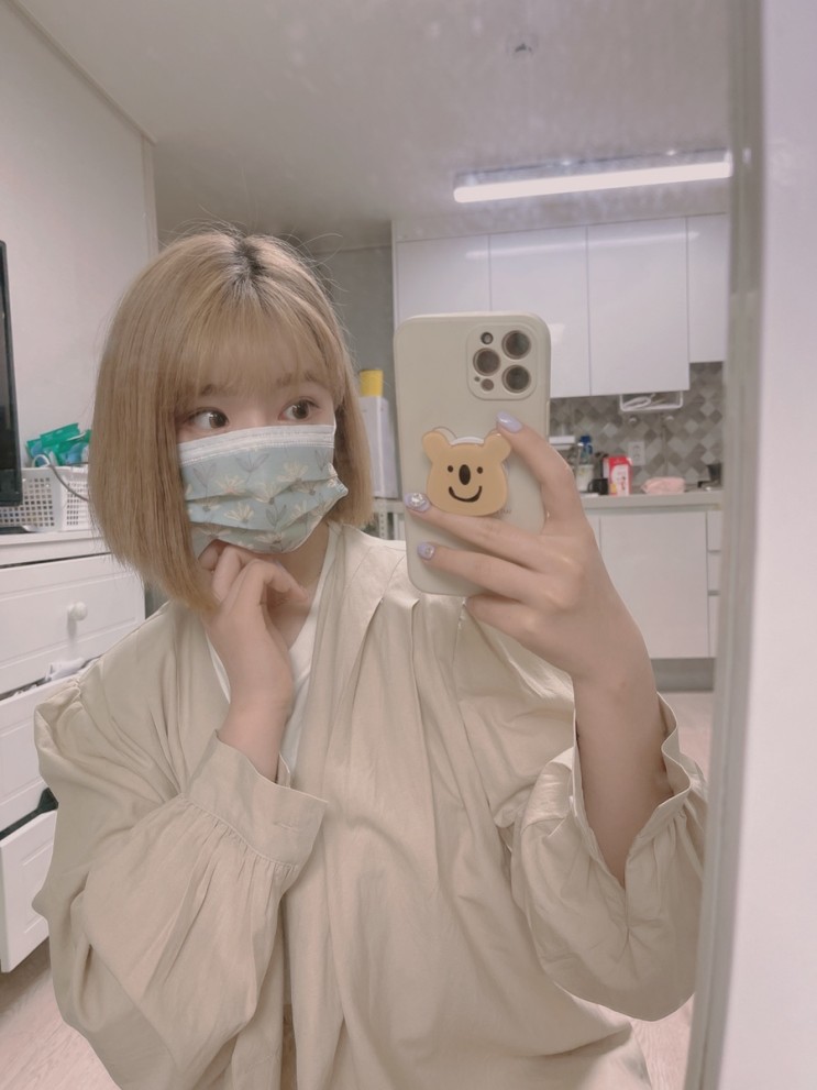 코모드 패션디자인마스크 화장이 묻어나지 않아요.