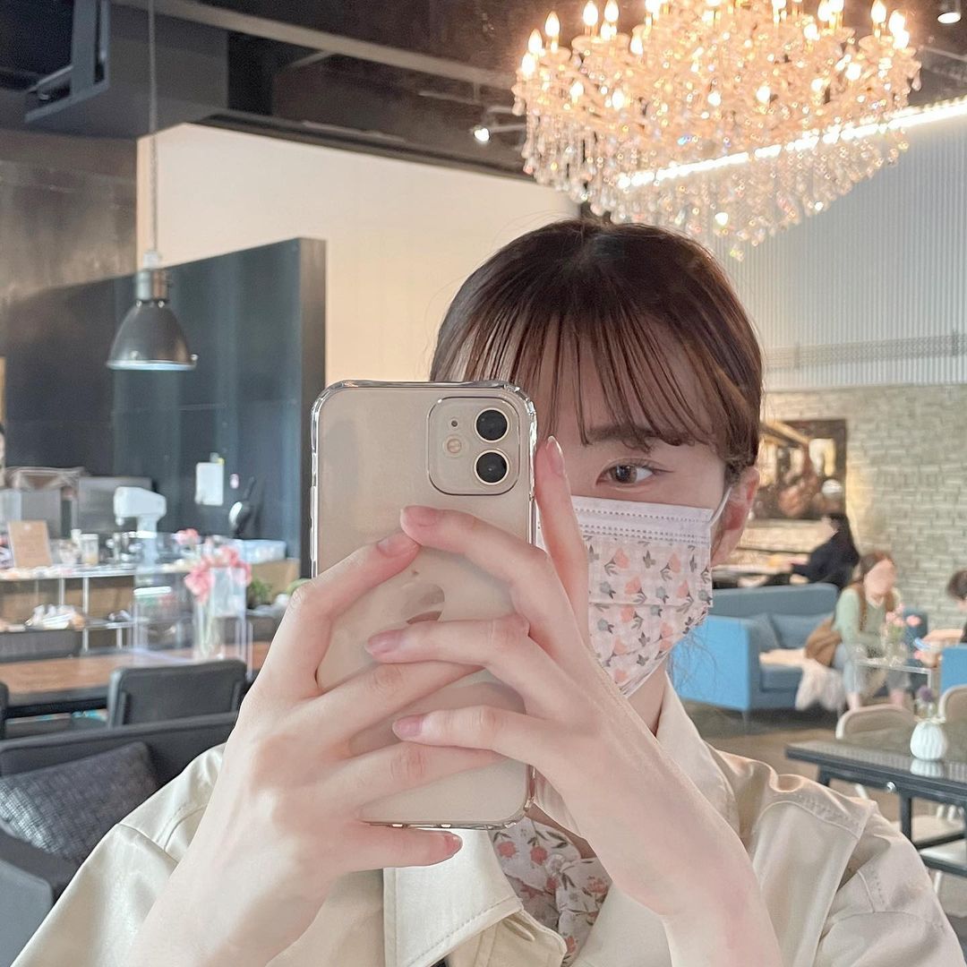  “#협찬 목화솜 필터를 사용하여 숨쉬기가 상당히 편하다!! 다른 마스크와 달리 습기에 강하며 피부에 자극이 상당히 적다!!! 써보면 상당히 고급 마스크라는걸 알 수 있음✨ 300여가지 다양한 디자인 = 고르는 재미 ! 사이즈 : 대형…”