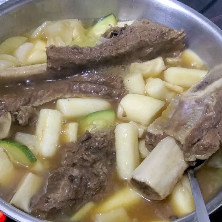 #공룡소갈비찜 #오실장강남면옥
#대박간단 #아이들달려듬ㅋㅋ