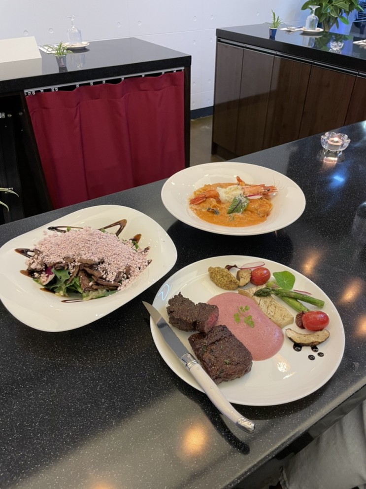 파스타,스테이크가 맛있었던 전철우사거리 맛집  컴포테이블