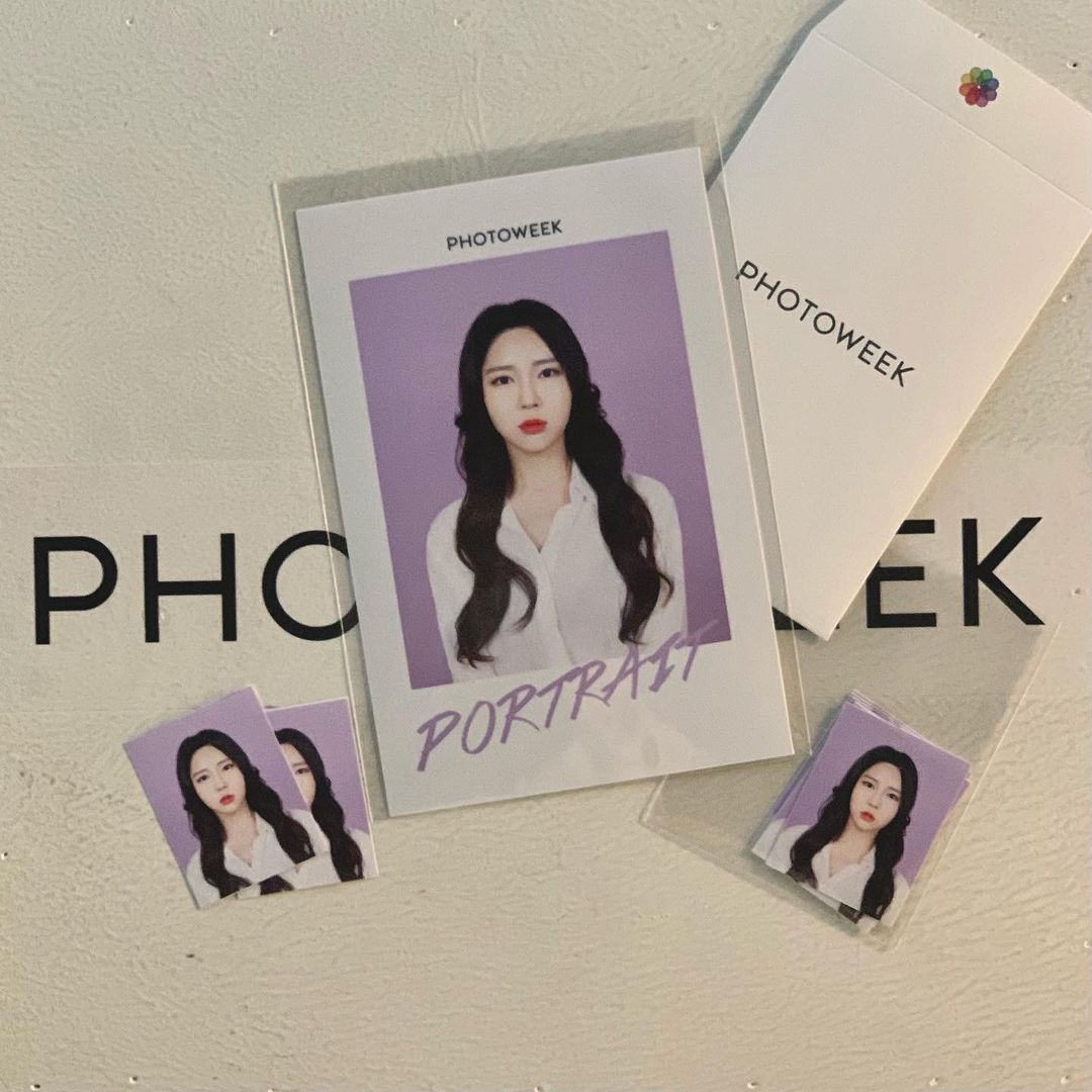  “#협찬 증명사진 찍었어요✌️ 27가지 다양한 컬러웨어로 저는 연보라를 배경으로 찍었어요📷 촬영할 때 어색해서 뚝딱거리면 어쩌나 걱정했는데 사진작가님이 솔선수범 자세도 다 잡아주셨어요😆 보정도 1:1로 세심하게 해주시고 덕분에 컬러 증명사진 맘에 쏙…”