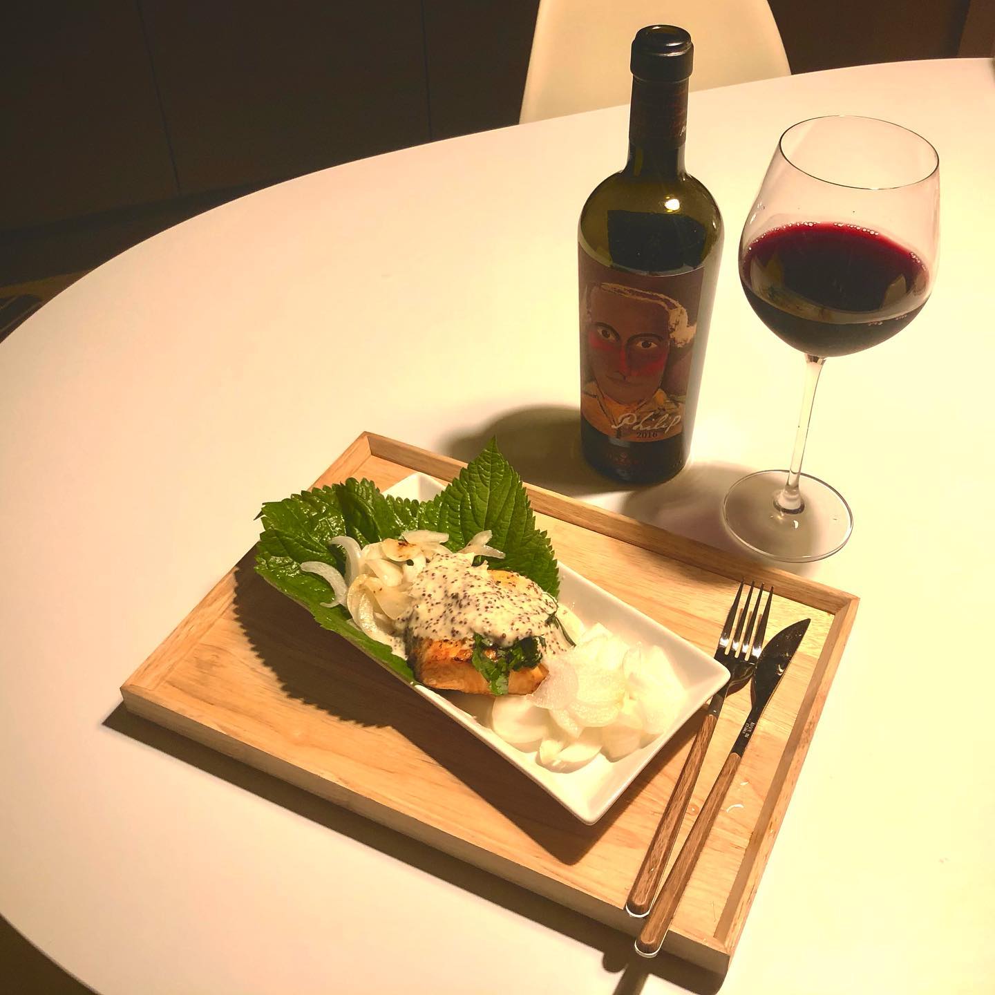 .
.
.
저녁은 와인이다 🍷