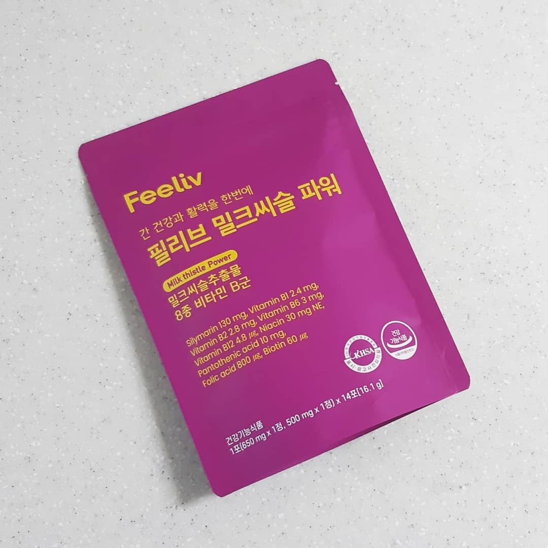 #협찬 project_feeliv #간영양제 #간건강
#건강그램
.
술좋아하고 늘 스트레스때문인지
요즘 부쩍 피곤하다 달고사는
남편을 위해 보자마자 이거다!
하고 선택한 밀크씨슬 제품💕
.
이것저것 먹기귀찮아해서 평소
비타민도 안챙겨먹는 남편이라
이거 한팩으로 간건강과 비타민
동시에 챙길수있어서 좋아요
.

#간기능영양제 #피로회복영양제 #피로감 #밀크씨슬효능 #밀크씨슬 #밀크시슬 #실리마린 #L아르기닌