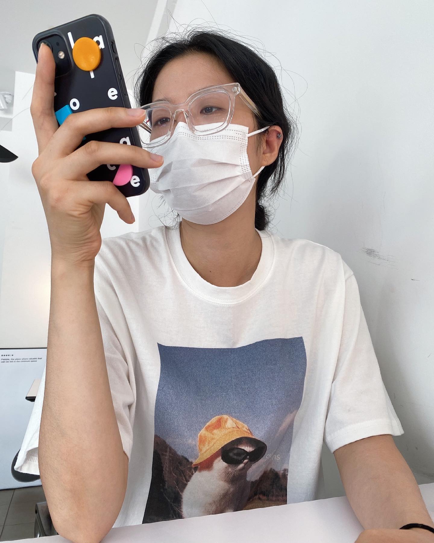 뽀글뽀글머리에 우리 냐옹이T#인계동카페#페블커피