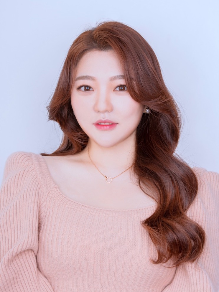 메이크업+헤어 그리고 스튜디오 촬영까지 한 번에 할 수 있는 상무지구메이크업 부티끄 '오늘' ❤️
