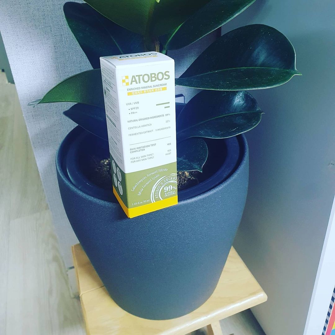 우리 가족 일기장 on Instagram: “#제품협찬 아이들 키우면서 평소에도 썬크림에 관심 많이 있지만 특히 자외선 강한 여름이 되면 관심이 더욱 커지죠?^^ #천사연구소 에서 준비한 썬크림이에