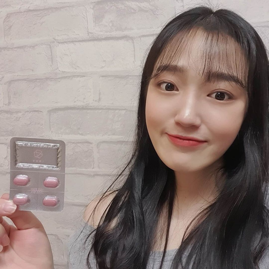 이혜린 on Instagram: “다이어트. 오늘부터. . . . #l4l#f4f#일상#daily#ootd#selfie#selca#오오티디#이너스핑크#체지방감소”