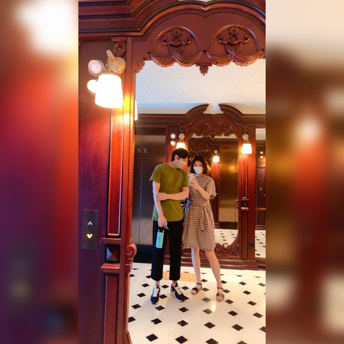 🎀 주말
이번에도 성공적이야! 여봉이💕
여행병 있는 와이프 떠나고 싶기전에 알아서 예약하고 데리고 가져서 고마워😆
.
.
#호캉스
#레스케이프호텔 
#담엔어디니?