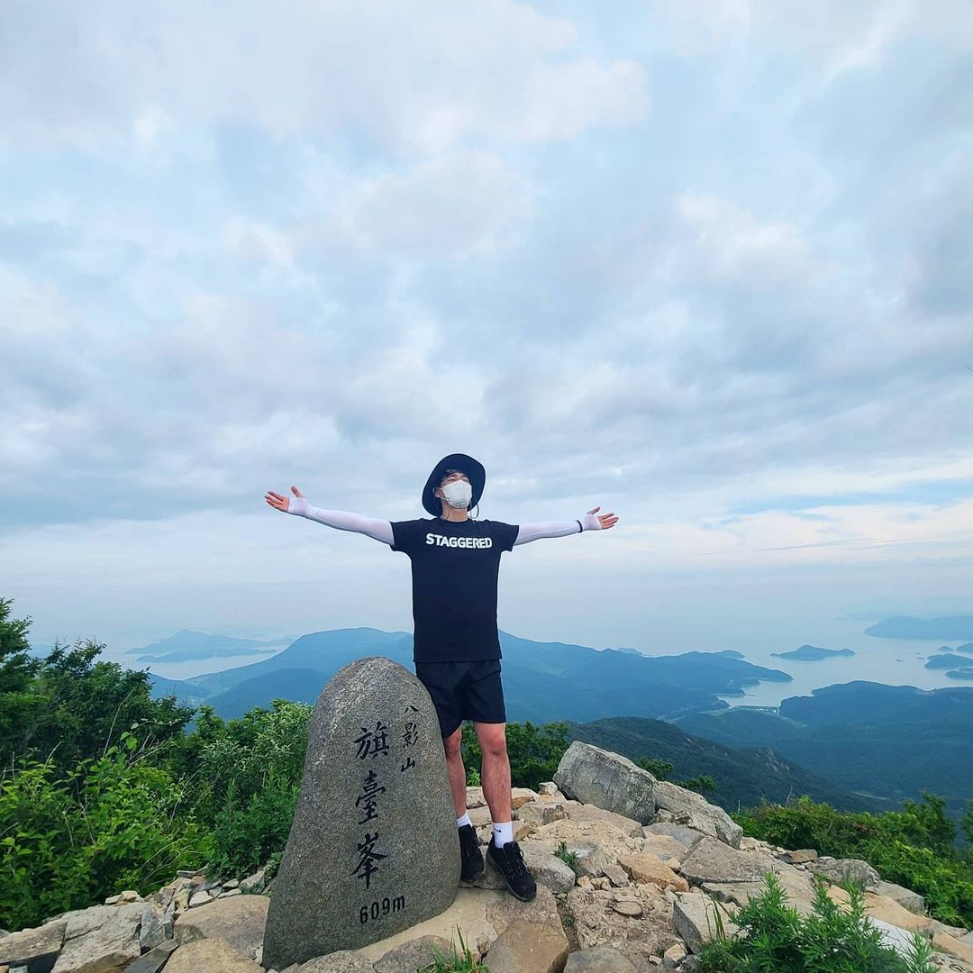 여행 등산 기록🔥여기 on Instagram: “#협찬 #솔직후기 최근 코로나로 헬스장보다 등산을 더 많이 하는 요즘 어떤 옷을 입으면 좋을까 하던 찰나에 #스테져드 헤비코튼 모달을 알게되었다😊