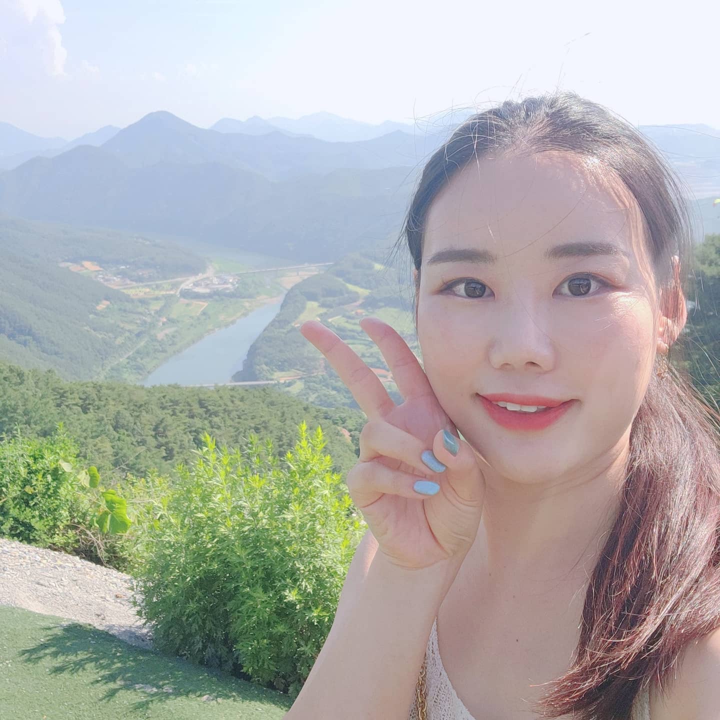 여행가기 전 인천 구월동의 인기 피부과 #밴스의원 에서 리쥬란힐러 시술받고왔어요~~!

체중이 붙으면서 얼굴라인이 같이 무너져 고민이었는데 #V라인부터S라인까지 가능하게 해주는 #리쥬란힐러 시술 받고, 여행가기전에 라인정리 완벽하게 했답니다~!

상시 다양한 이벤트 진행으로 가격도 합리적이고 구월동에 있어서 근처에 구경할것도 많고 편리하더라구요~ >.<

얼굴라인 관리는 #밴스의원인천 이 탁월합니다아👍👍
-
-
vands_clinic
#인천피부과 #구월동피부과 #리쥬란힐러맛집 #리쥬란힐러추천 #리쥬란힐러잘하는곳 #리쥬란힐러후기 #리쥬란힐러이벤트 #리쥬란힐러효과 #리쥬란힐러가격