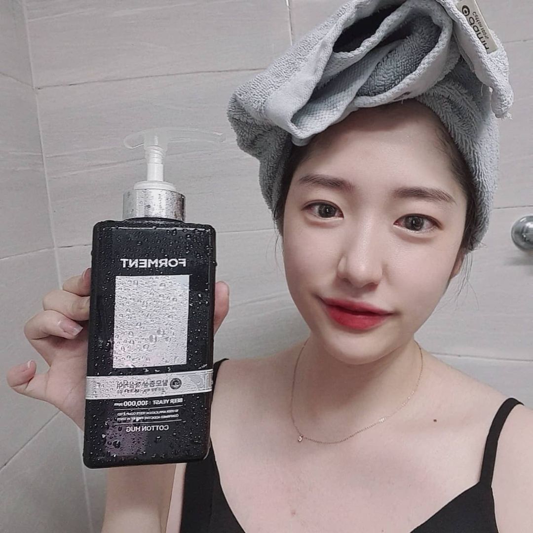 빛 좋은 개살구 on Instagram: “#제품제공 [Forment] 포맨트 비어틴 탈모 케어 퍼퓸 샴푸 (코튼 허그 향_일반 디자인) ⠀ 또 스트레스 받았는지 다시 탈모가 시작됐다ㅠ ⠀ 관리 다시 시작해야지~