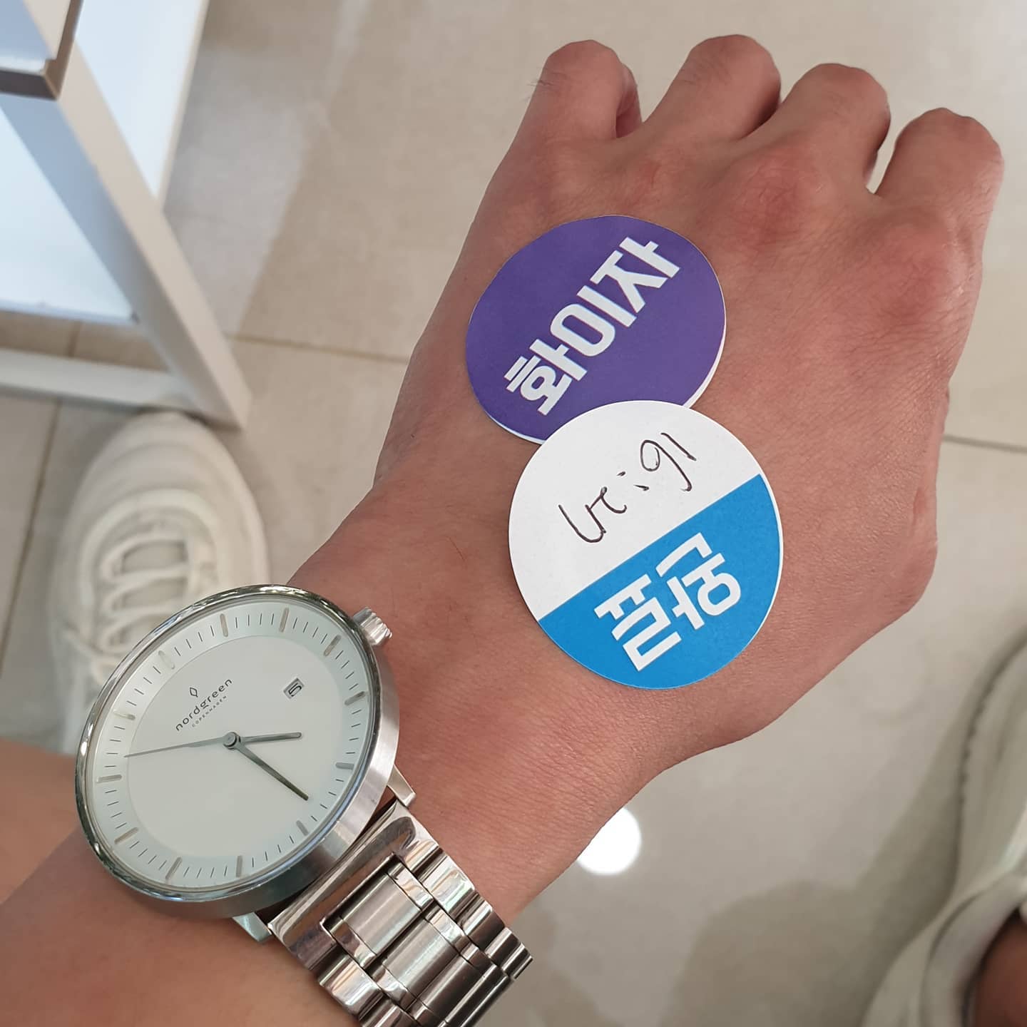 회사앞 병원 코로나 잔여백신 예약 성공~!!!
광클 10일만에 겨우 성공...
어깨만 뻐근하고 멀쩡함.ㅋㅋ

#코로나 #잔여백신 #화이자백신 #화이자