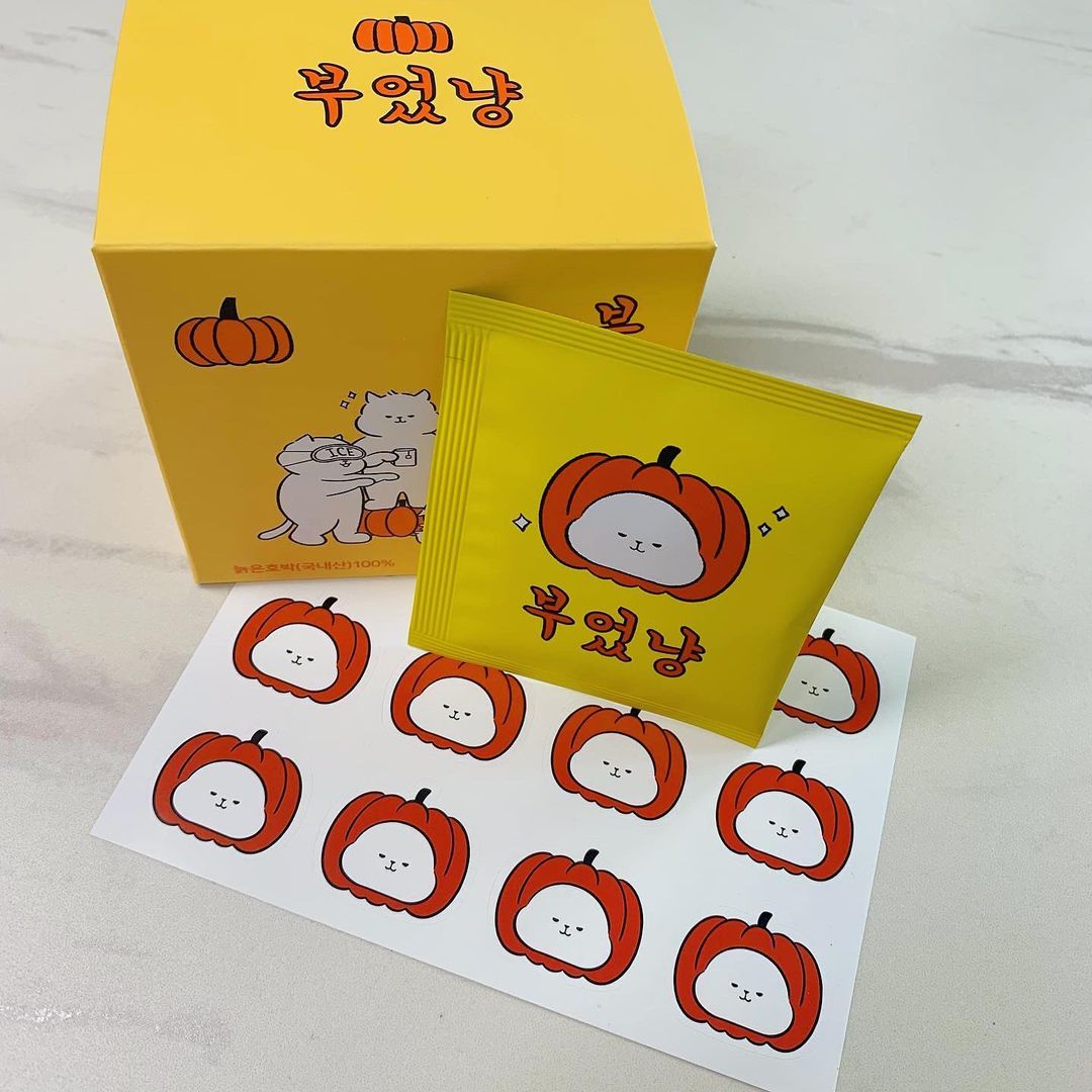@song_hee_1216 on Instagram: “물먹기 싫을때는 부었냥 호박티🎃 . . . 🔸개별포장으로 되어있어서 하나씩 들고다니면서 먹기좋아요 🔸몸이 무거울때 아침마다 먹으면 오후에 몸이 가벼움 🔸티